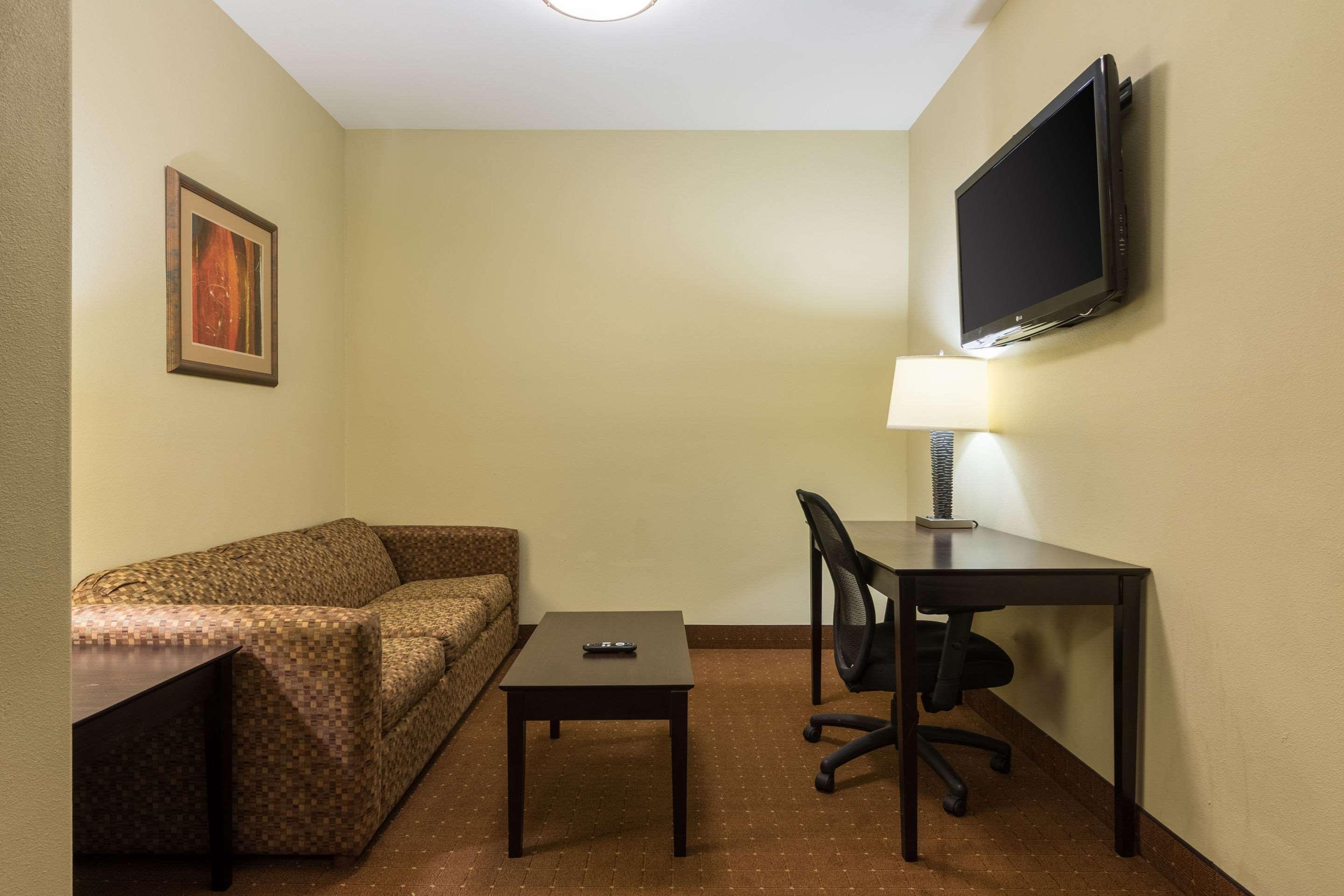 Comfort Inn & Suites Scott-West Lafayette Екстер'єр фото