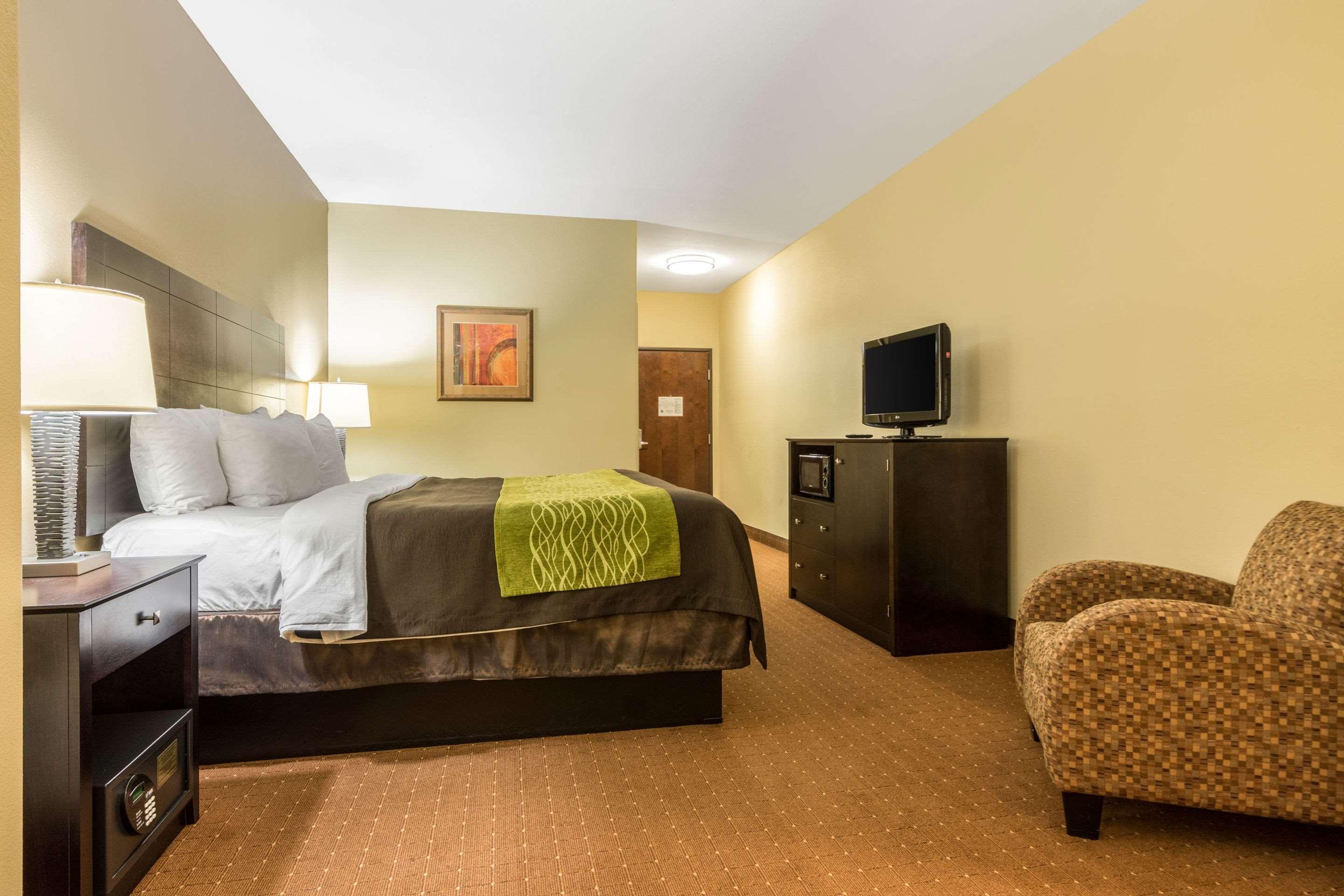 Comfort Inn & Suites Scott-West Lafayette Екстер'єр фото