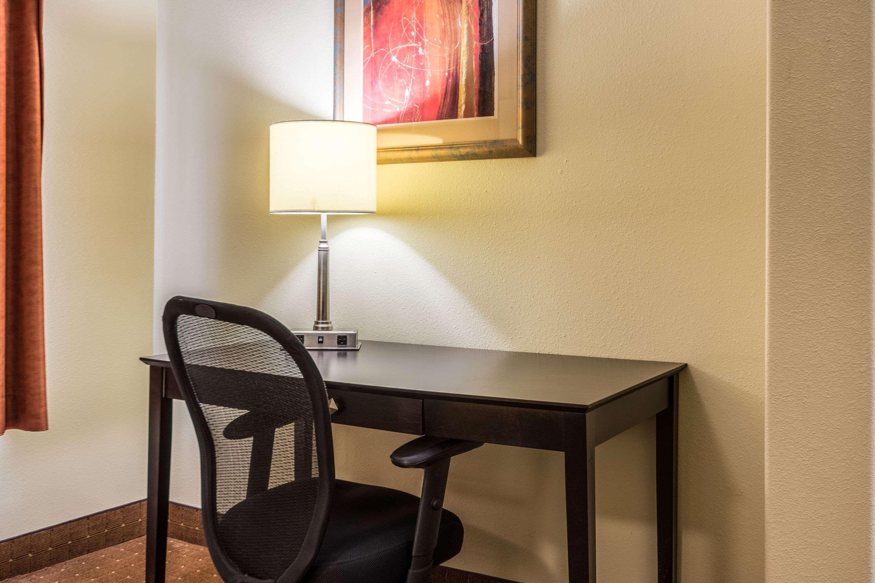 Comfort Inn & Suites Scott-West Lafayette Екстер'єр фото